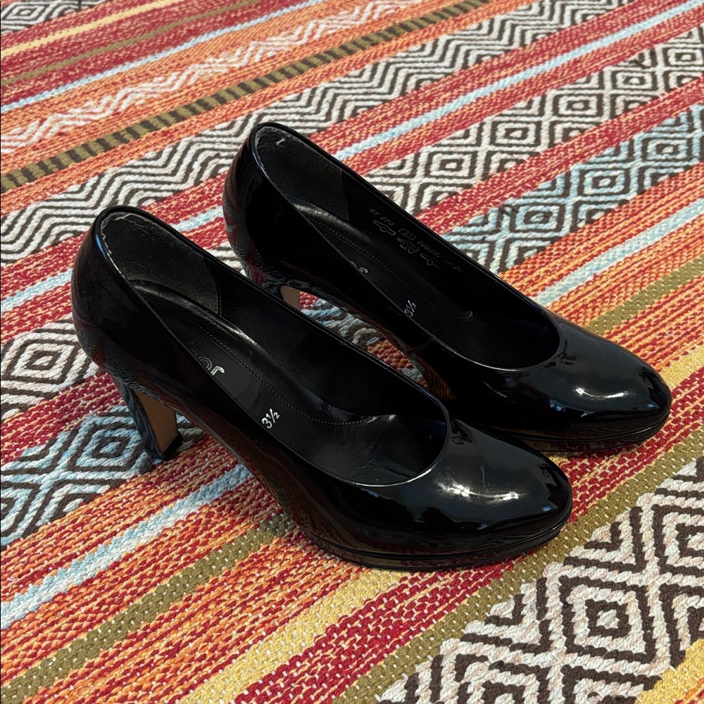 Gabor Splendid Pump Patent Round Toe High Heel Shoe 3 1/2 US Women's 6.5